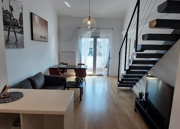 Apartman Deluxe Kristian Whit A Private Parking *